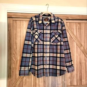 Men's XL Flannel looking shirt.